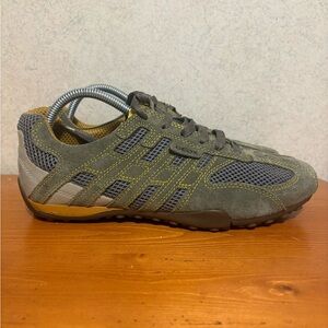 Geox U Snake Original A Men's Sneakers in Gray with Yellow Highlights Size 8